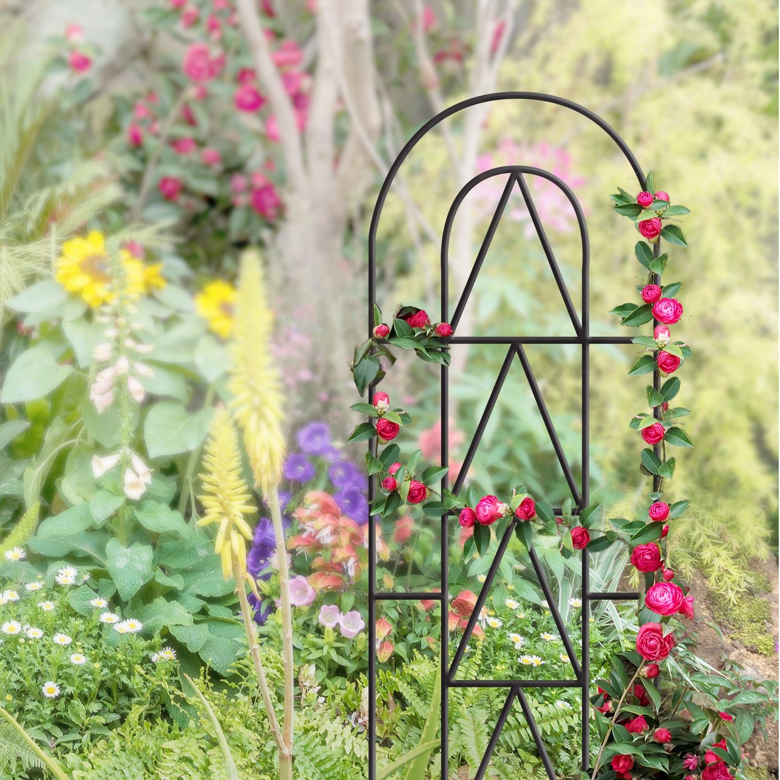 18367 Classic Arch Trellis lifestyle