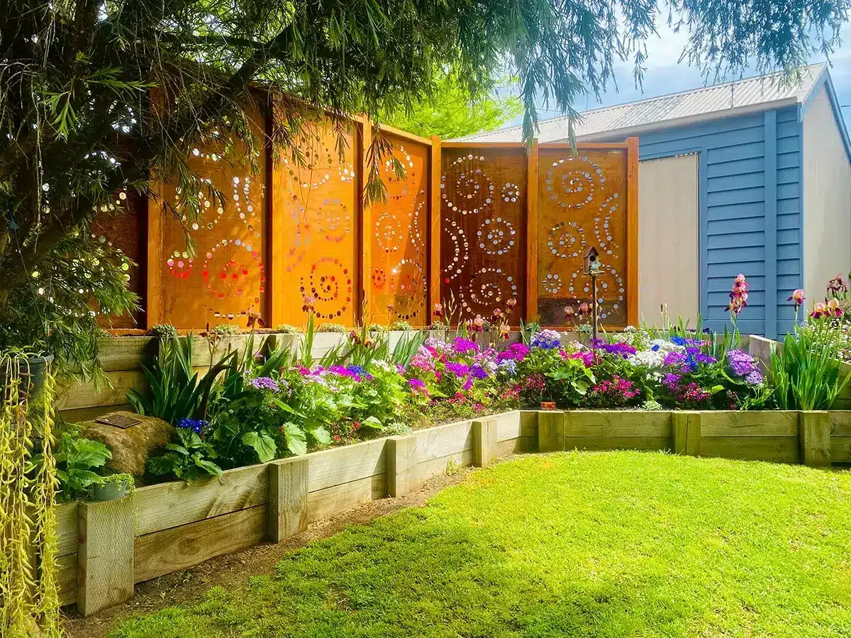 jack garden landscaping garden beds Oxy-Shield spiral screens